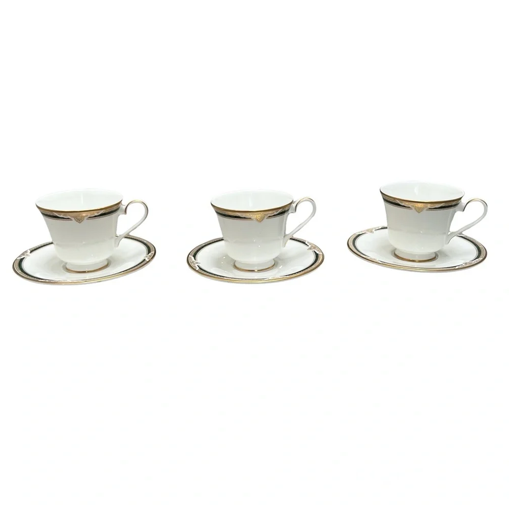 ROYAL DOULTON FORSYTH SET OF 3 FOOTED BONE CHINA CUPS & SAUCERS